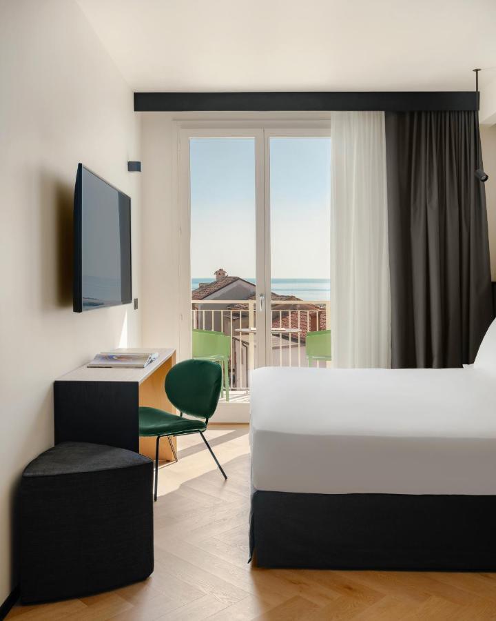 View Place & Spa 努马纳 外观 照片