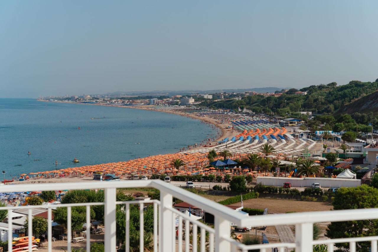 View Place & Spa 努马纳 外观 照片